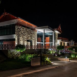 Aura Medical Spa Naleczow